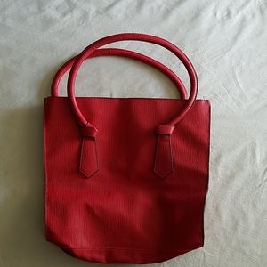 Elizabeth Arden Red Handbag/Tote